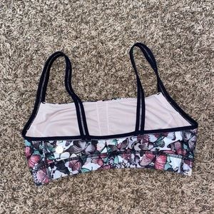 Lululemon sports bra 8